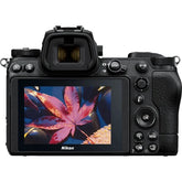 كاميرا نيكون 7 II بدون مرآة مع عدسة NIKKOR Z 24-70mm f/4 - أسود